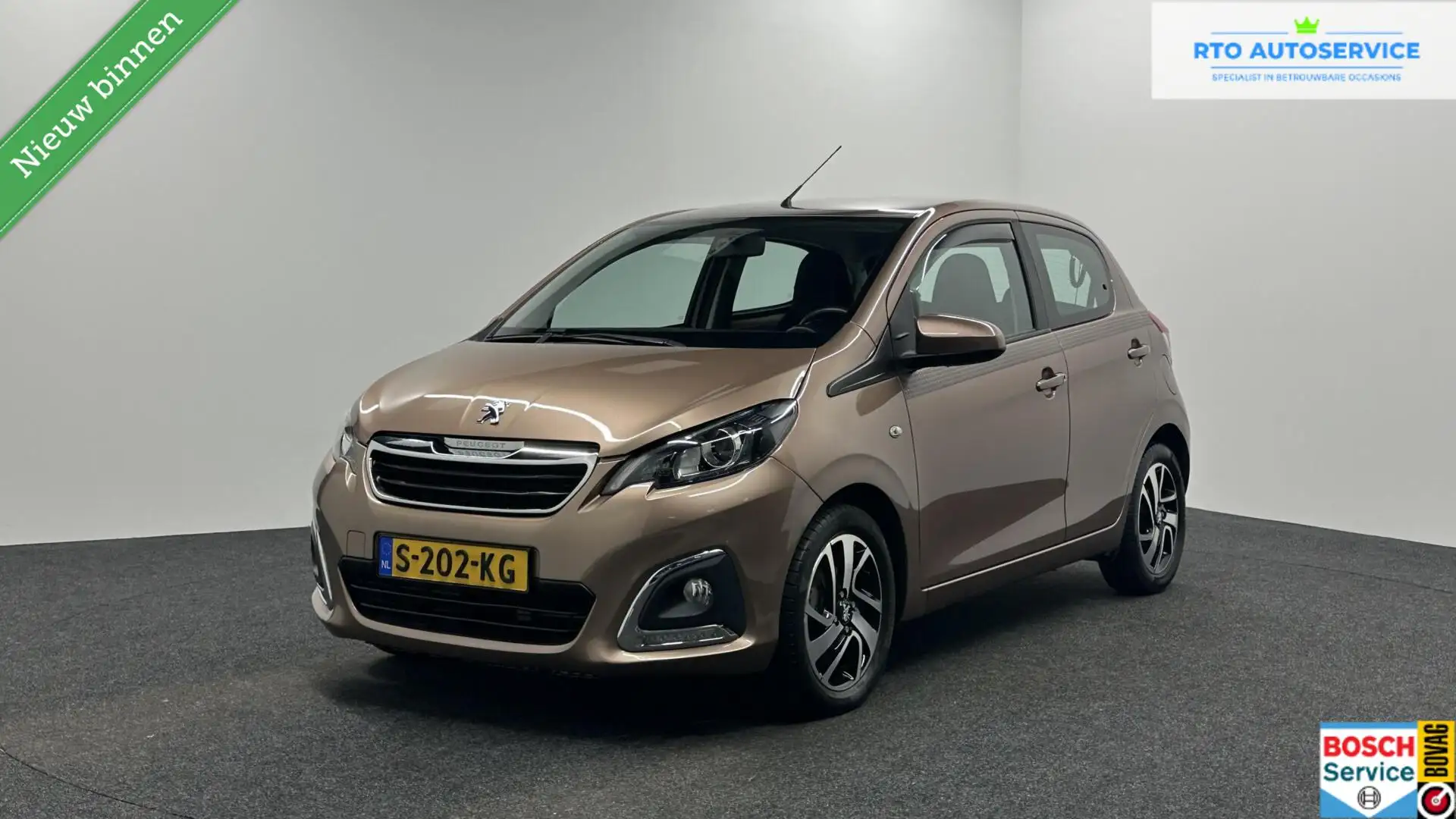 Peugeot 108 1.2 VTi Allure Top LM SCHERM CRUISE 5 DEURS. Bruin - 1