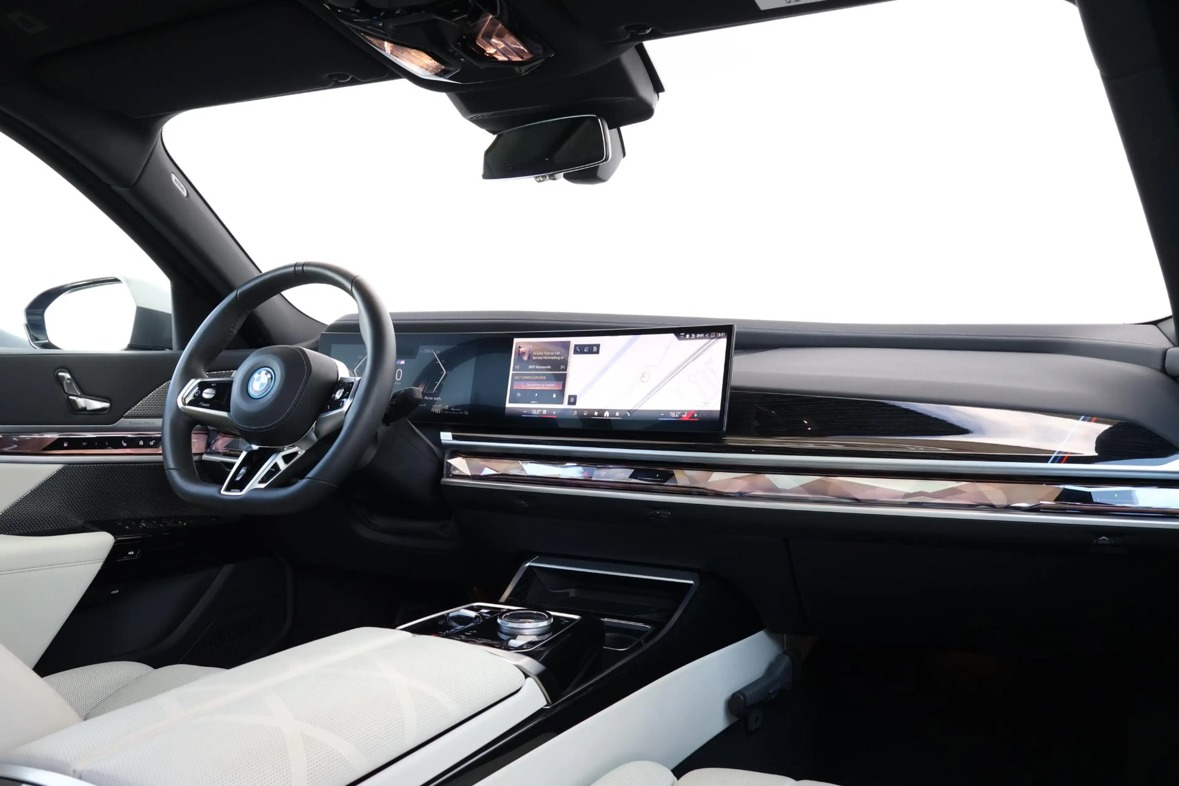 BMW 750 7-serie 750e xDrive | M-Sport Pakket | Individual — photo 10
