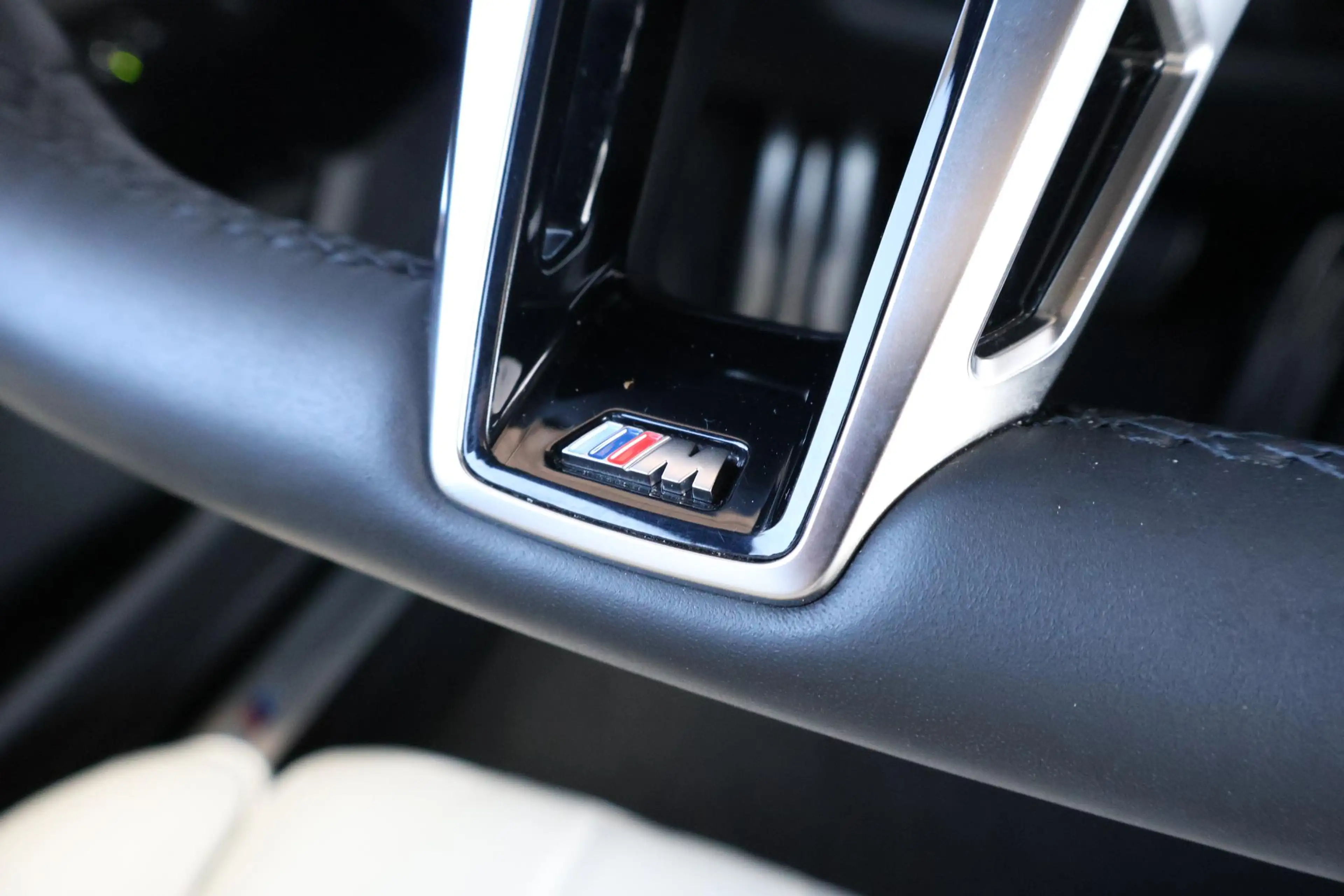 BMW 750 7-serie 750e xDrive | M-Sport Pakket | Individual — photo 15