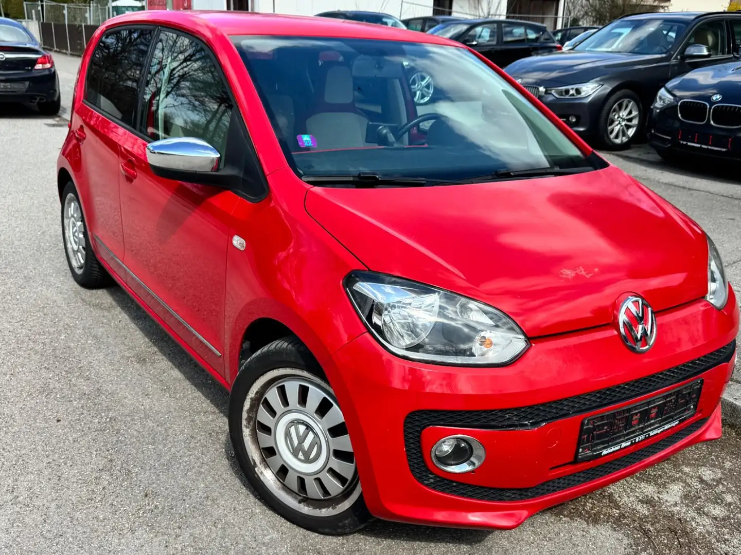 Volkswagen up! high up! / Navi/ Rojo - 1