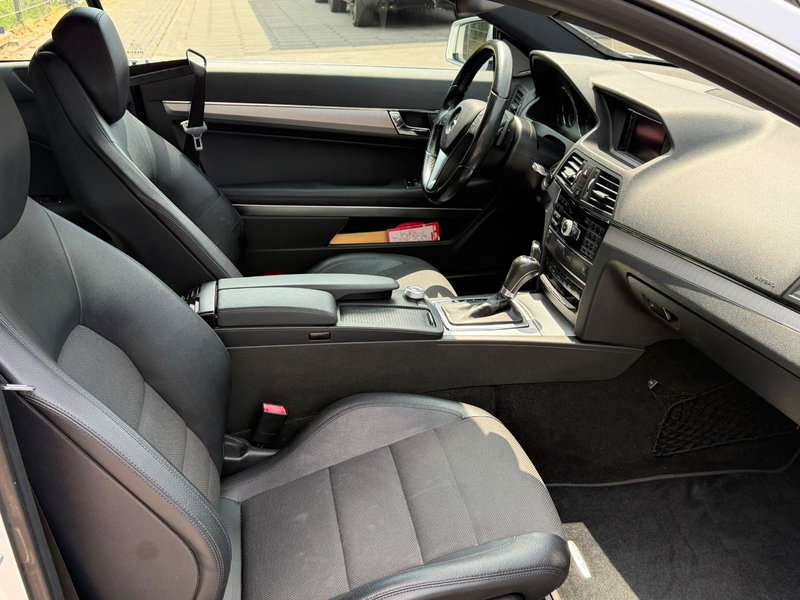 Mercedes-Benz E 200 CGI BlueEfficiency Coupe XENON — photo 10