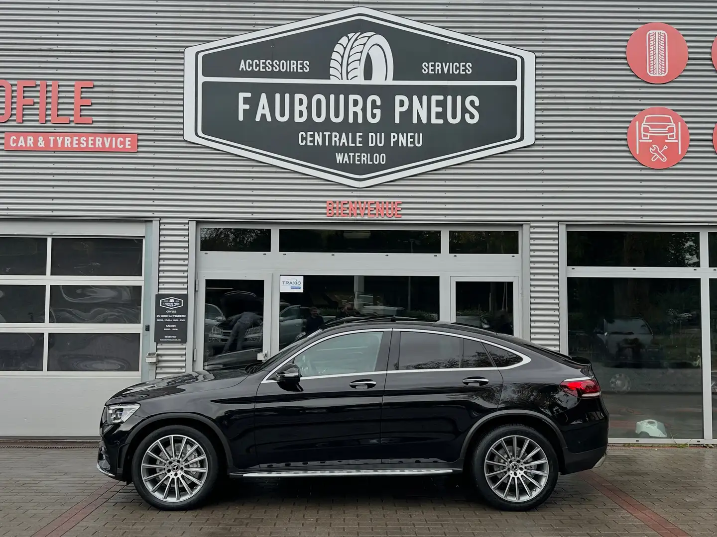 Mercedes-Benz GLC 300 TVA-21-VAT*1-PROP/1-OWNER*BURMEISTER*HISTO-MB-100% Schwarz - 2