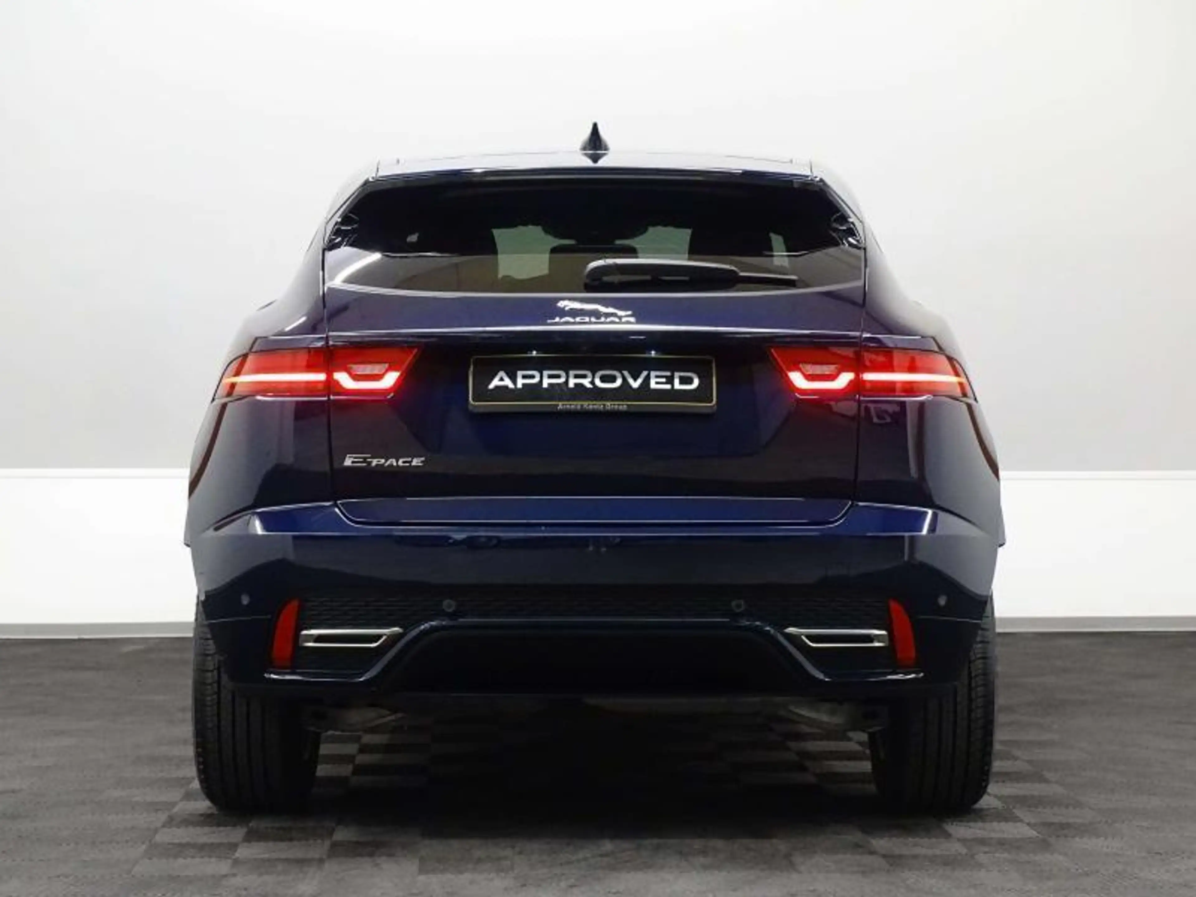 Jaguar E-Pace D165 S R-Dynamic AWD Auto — photo 5
