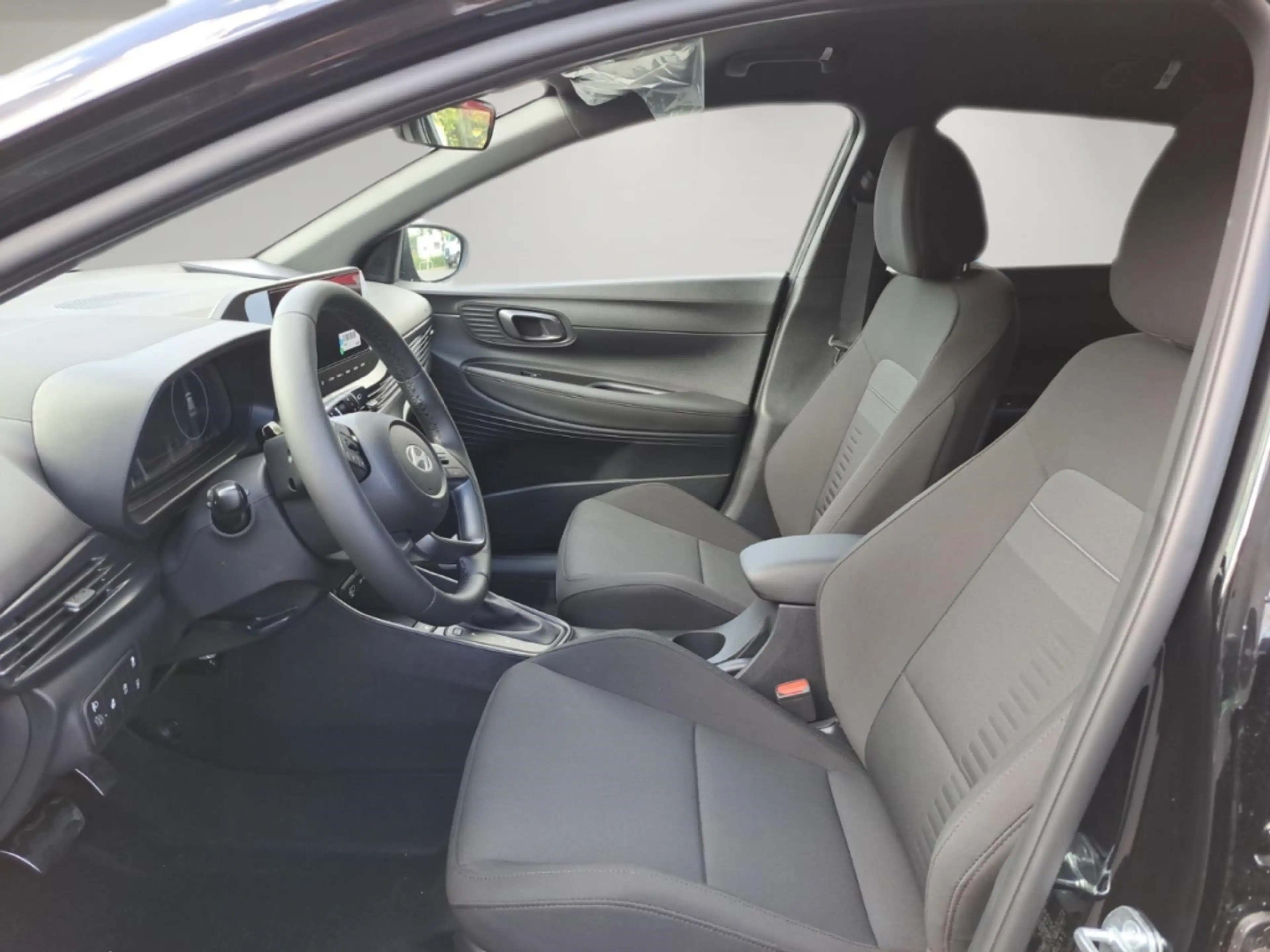 Hyundai BAYON 1.0 T-GDI Blackline BOSE Soundsystem Spurhalteassi — photo 7