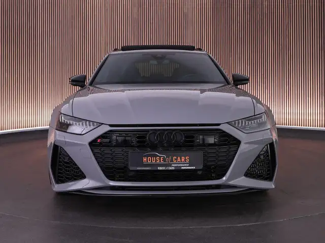 Audi RS6 view 6