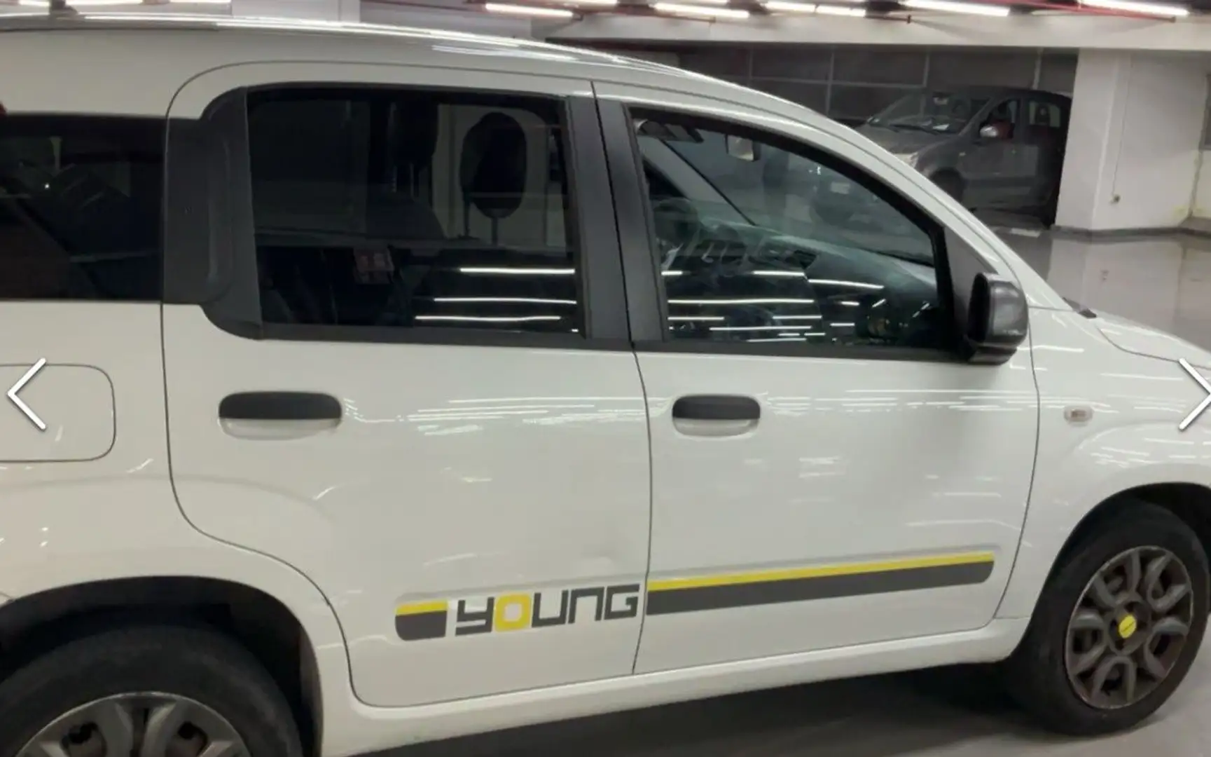 Fiat Panda YOUNG Blanc - 2