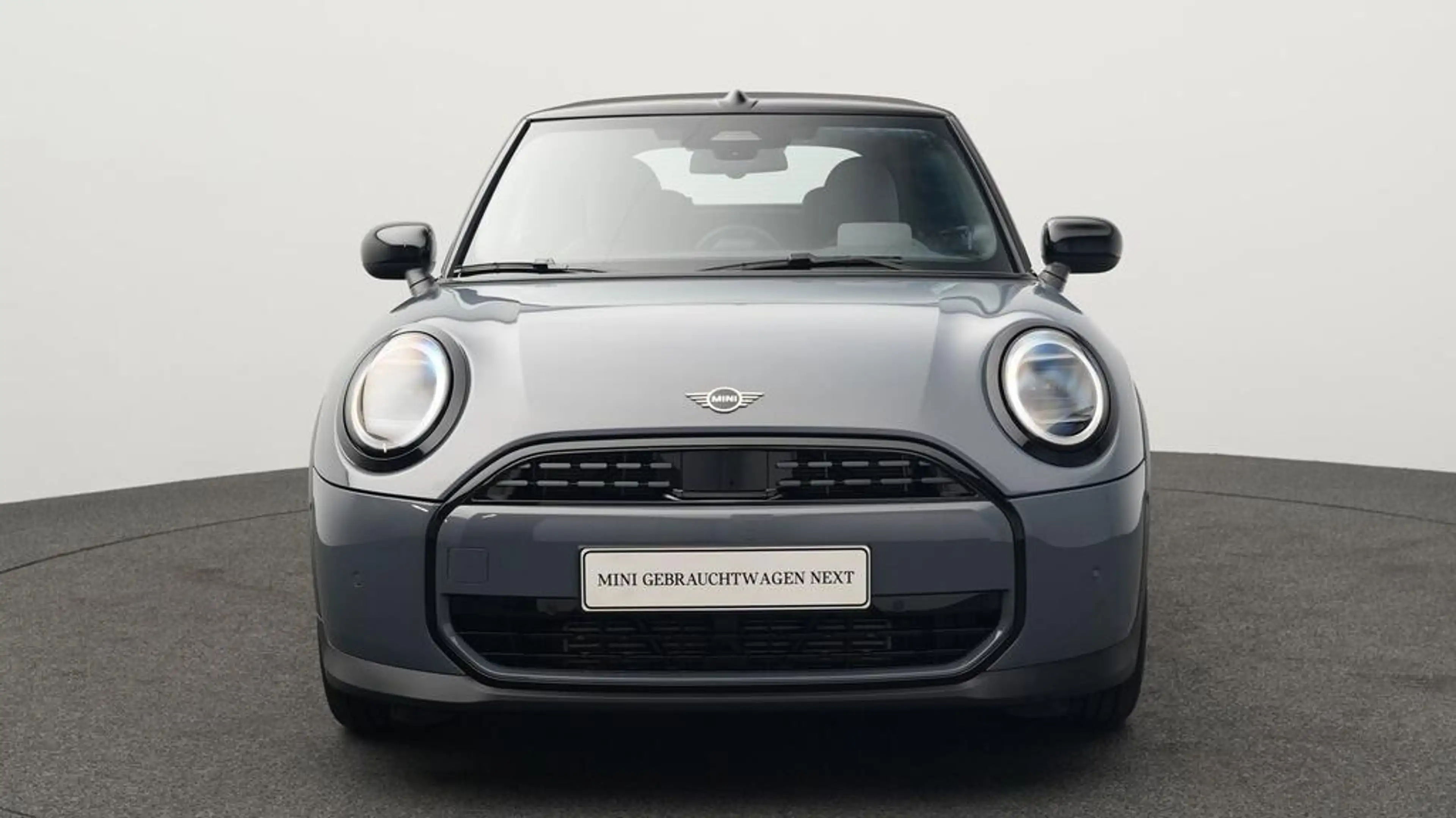 MINI Cooper C Cabrio Classic Trim — photo 15