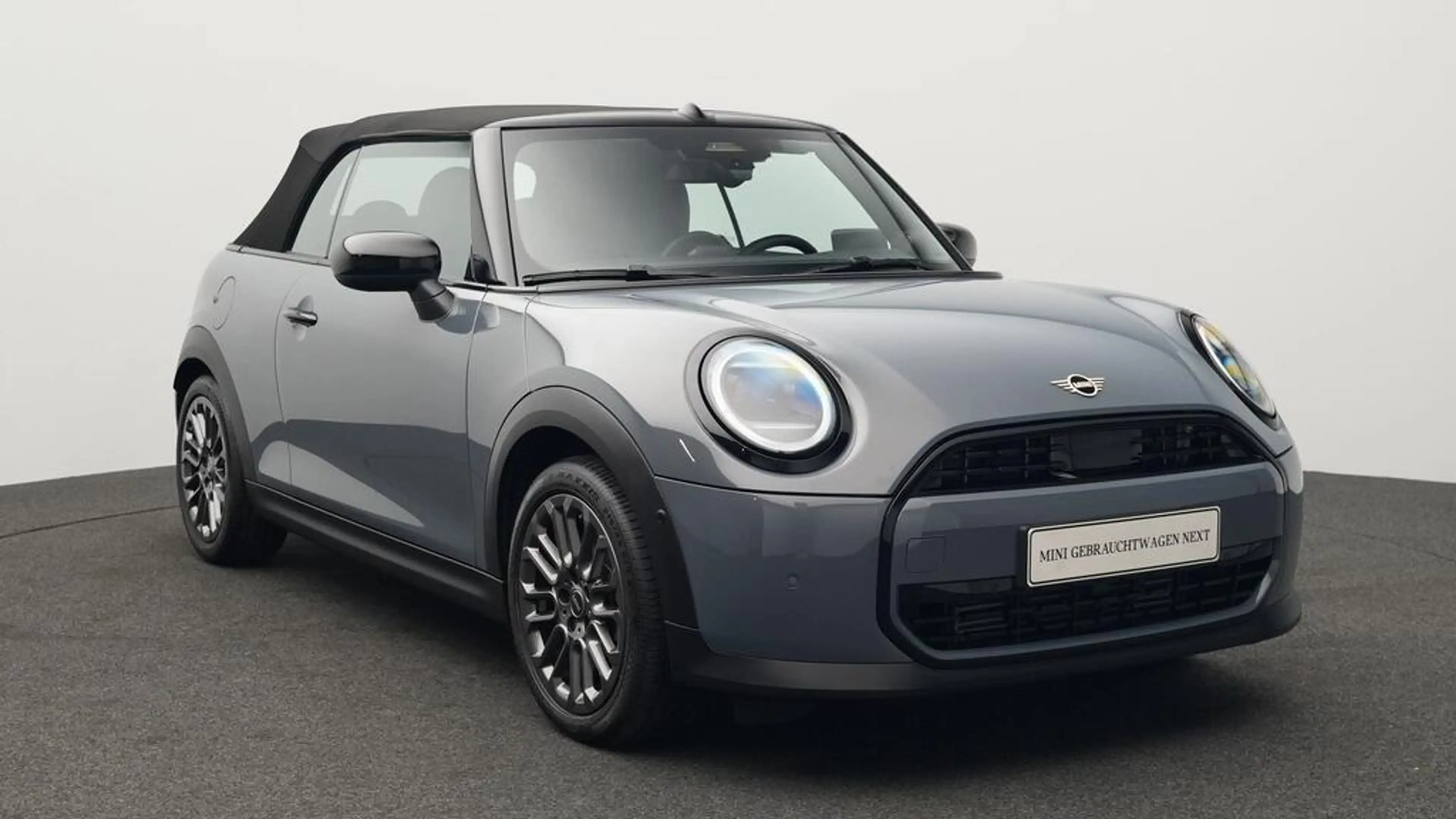 MINI Cooper C Cabrio Classic Trim — photo 14