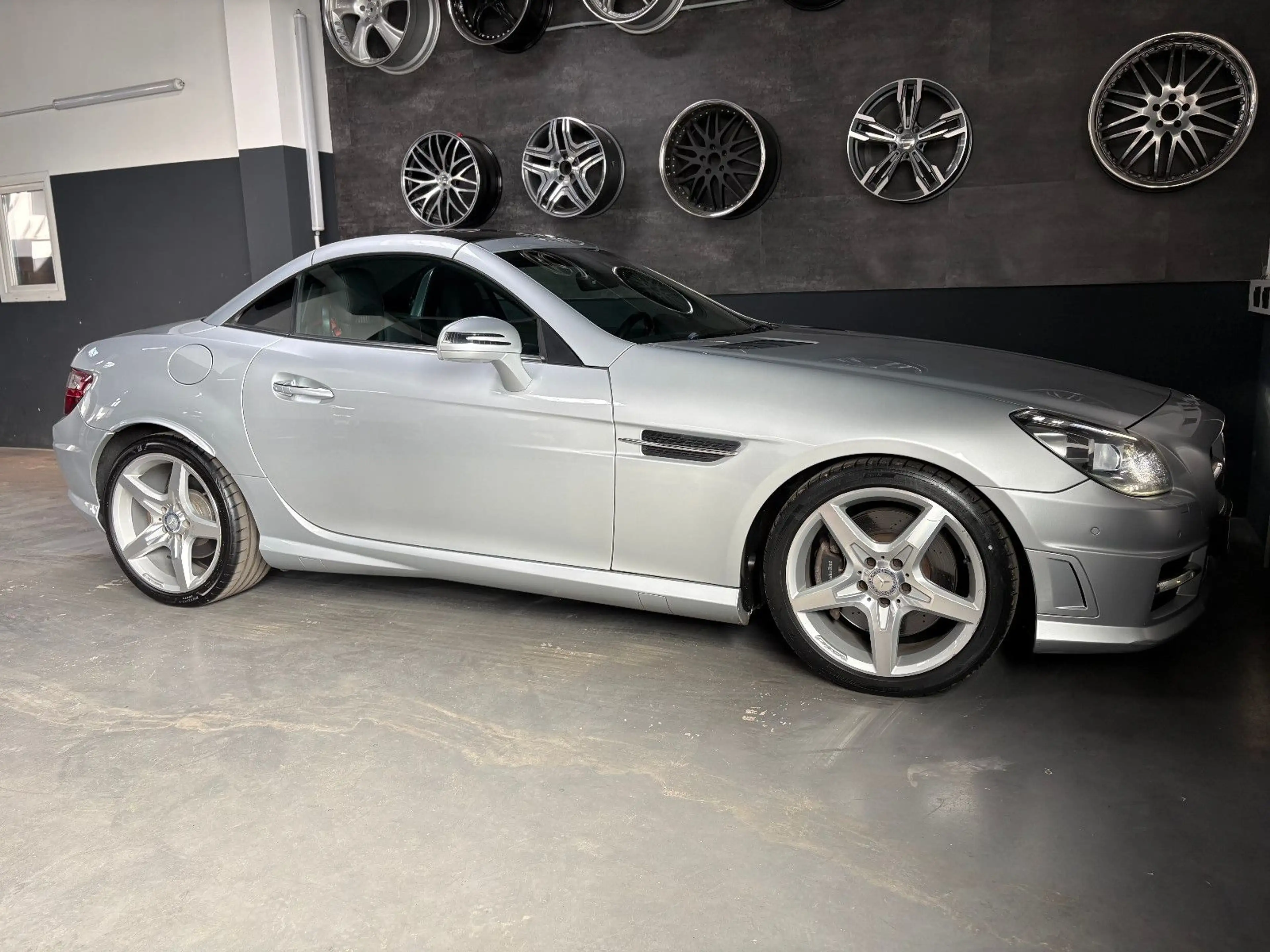 Mercedes-Benz SLK 350 AMG-PAKET/MAGIC SKY — photo 11