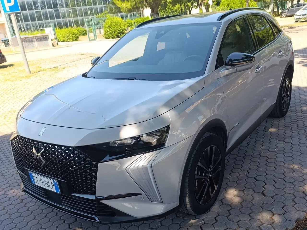 DS Automobiles DS 7 Crossback 2024