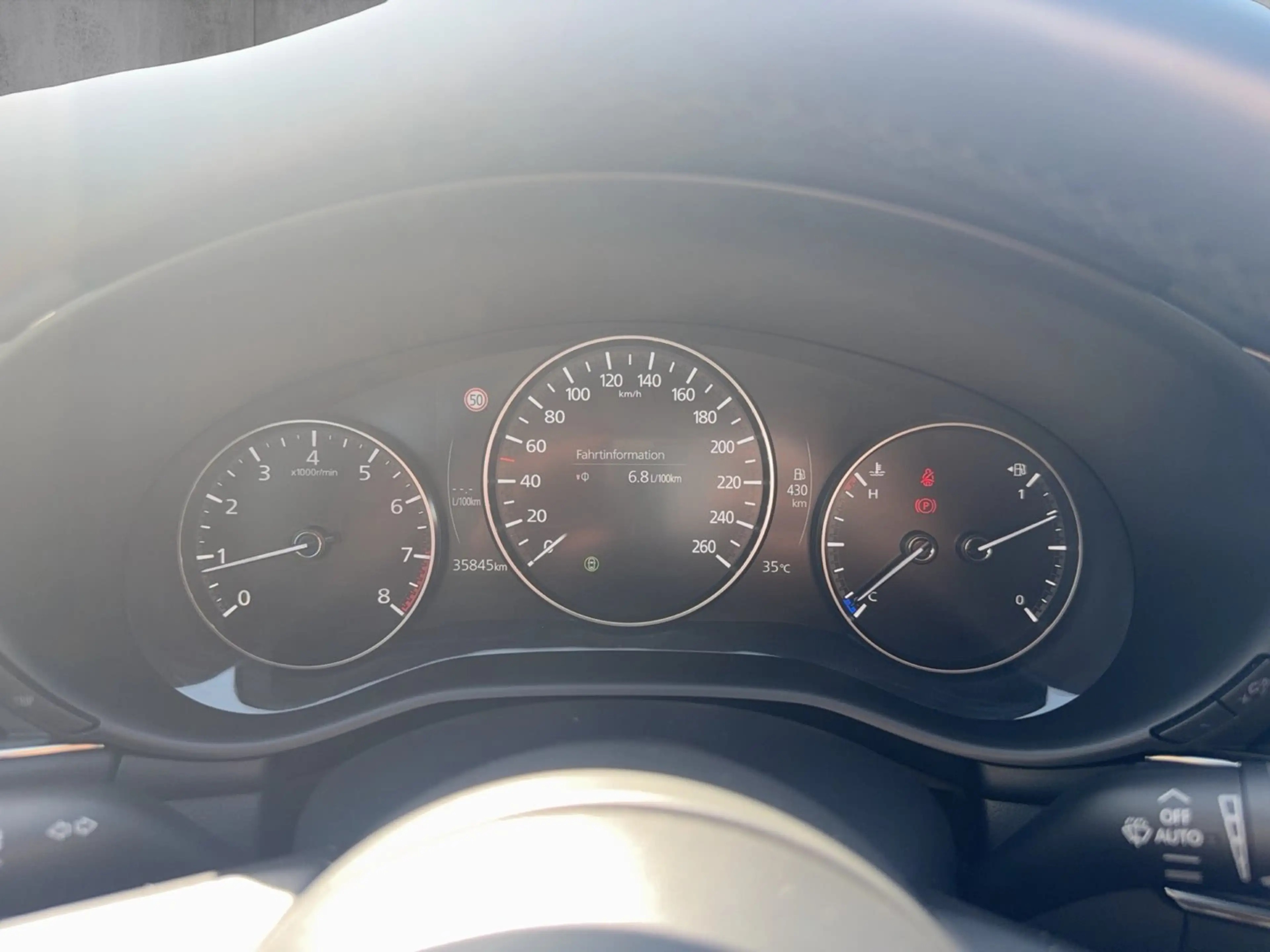 Mazda 3 e-Skyactiv-G122 Exclusive-Line — photo 15