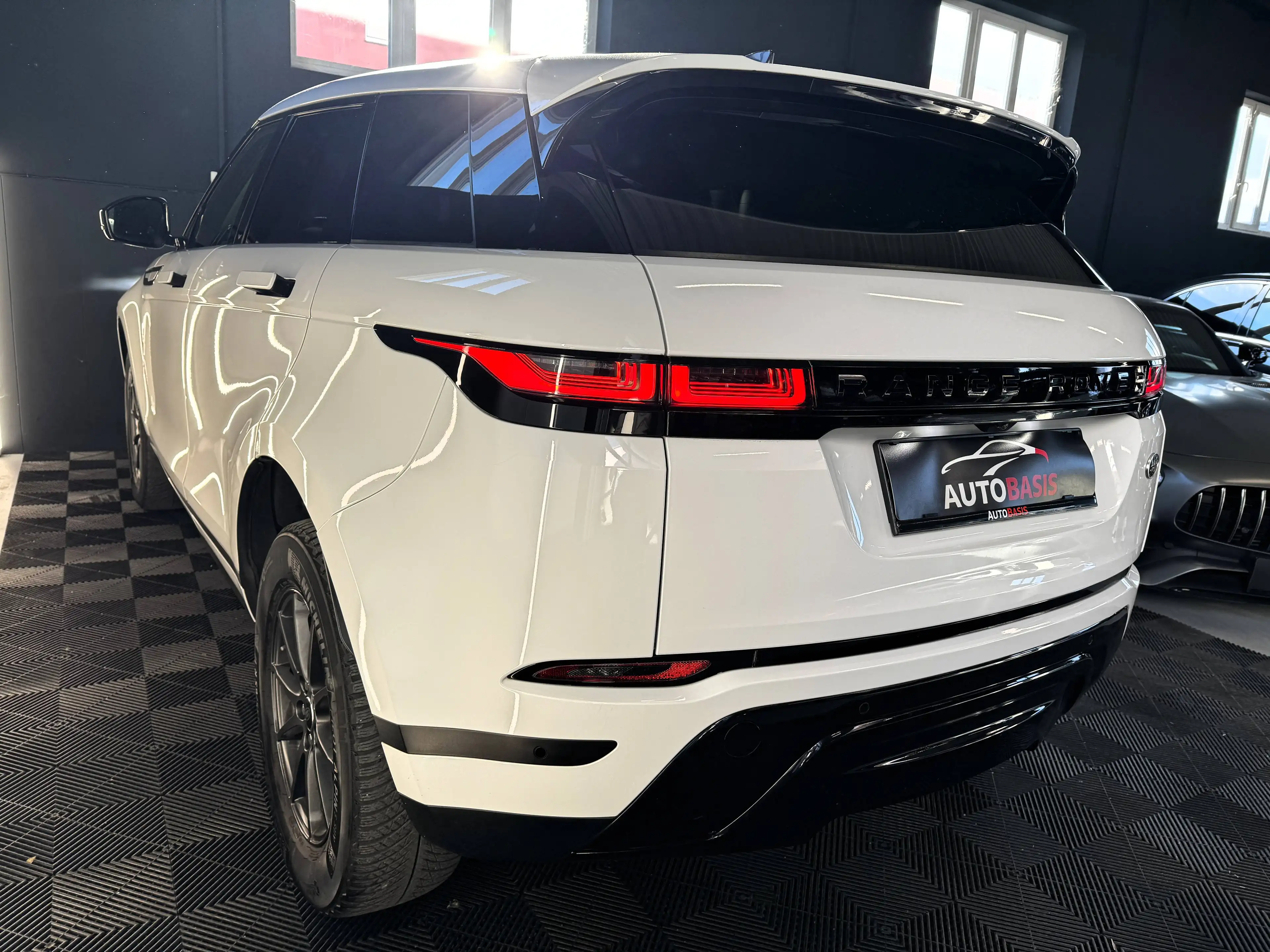 Land Rover Range Rover Evoque 2,0 D150 AWD Aut. 1.Besitz/Led/Kamera/Leder/Winter-Paket — photo 10