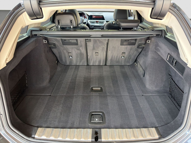 BMW 330 i Luxury Line Panorama NaviProf ACC LED HiFi — photo 14