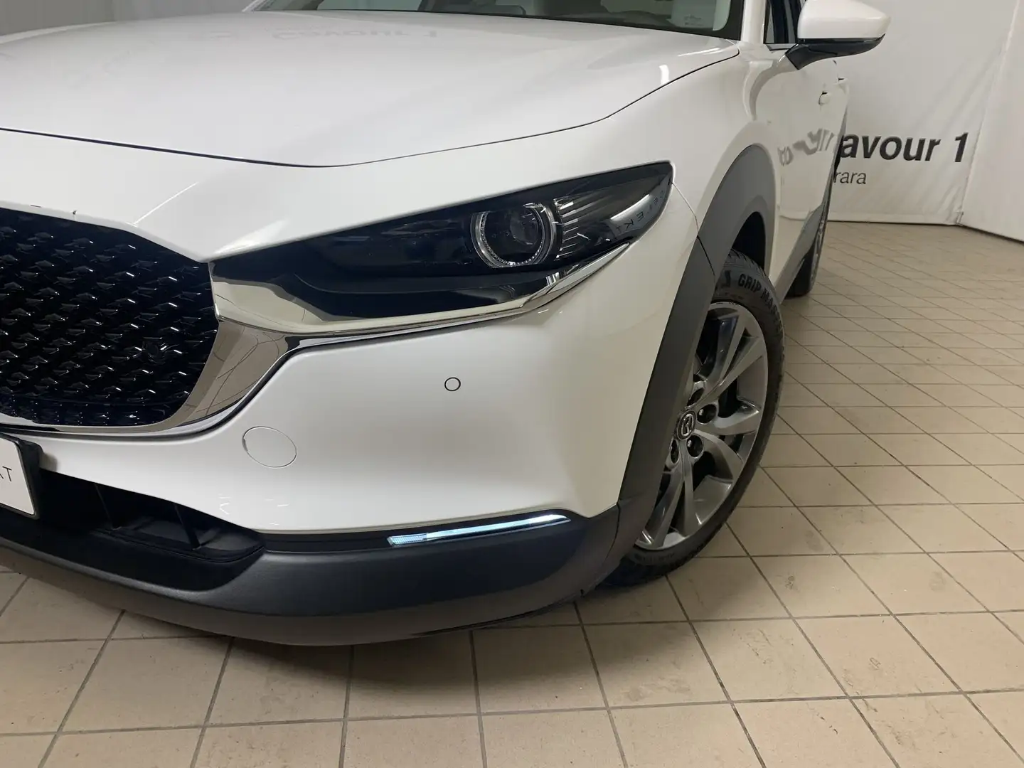 Mazda CX-30 2.0L e-Skyactiv-X M Hybrid 2WD Exclusive Wit - 2