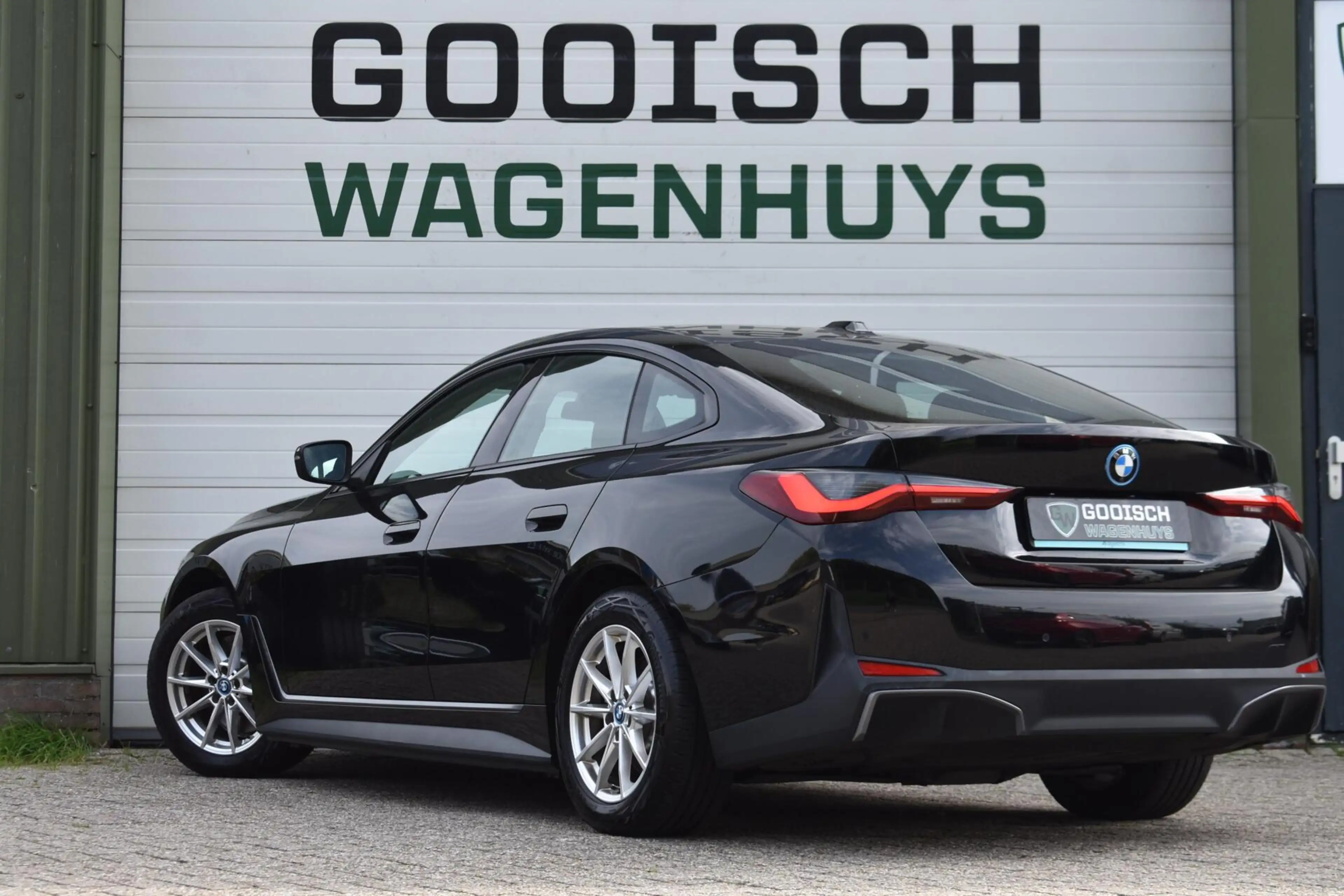 BMW i4 eDrive40 High Executive 84 kWh | Head-Up | Leder | — photo 3