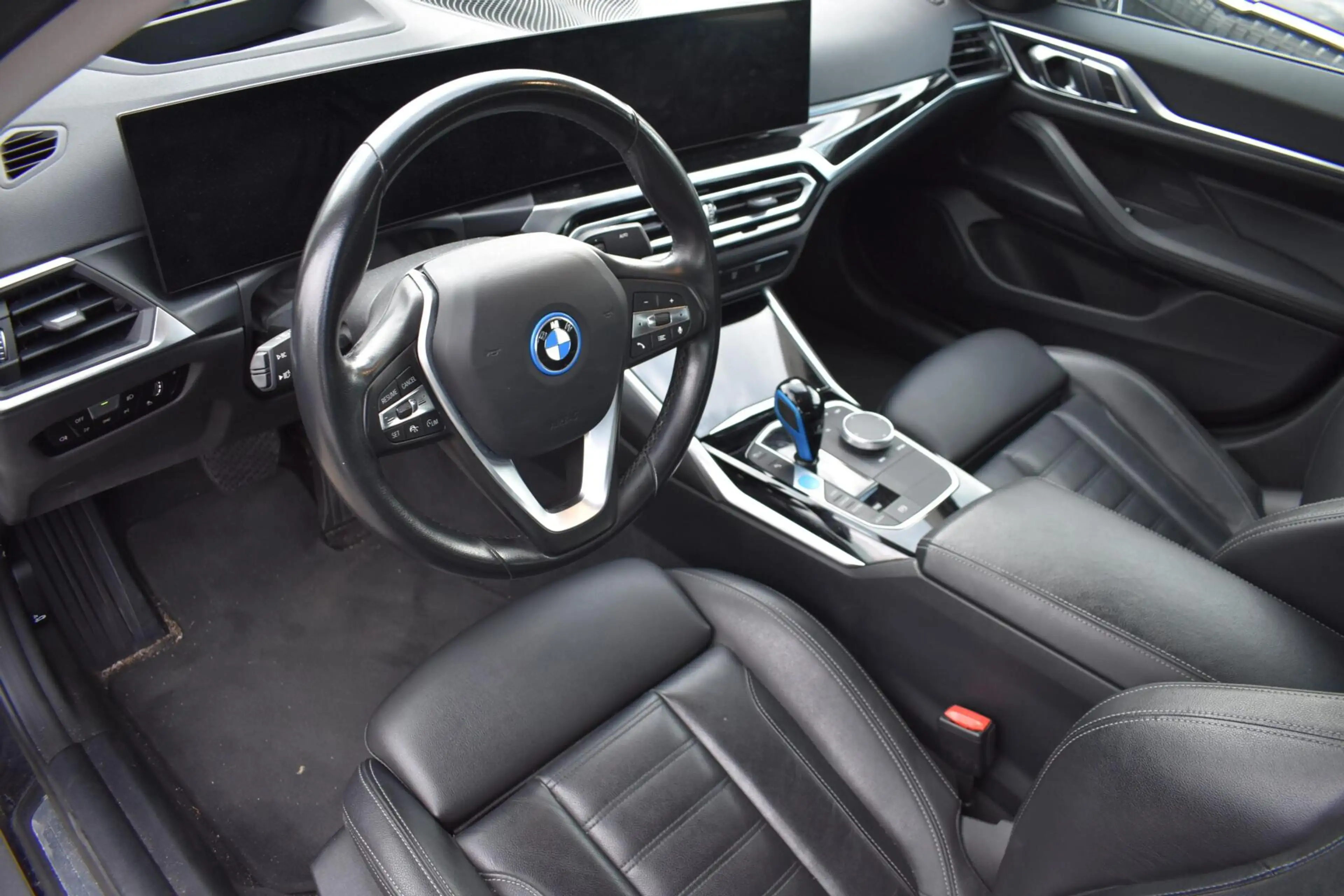 BMW i4 eDrive40 High Executive 84 kWh | Head-Up | Leder | — photo 11