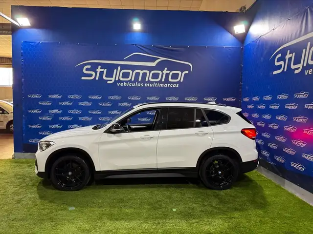BMW X1 view 20