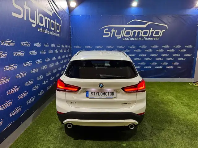 BMW X1 view 24