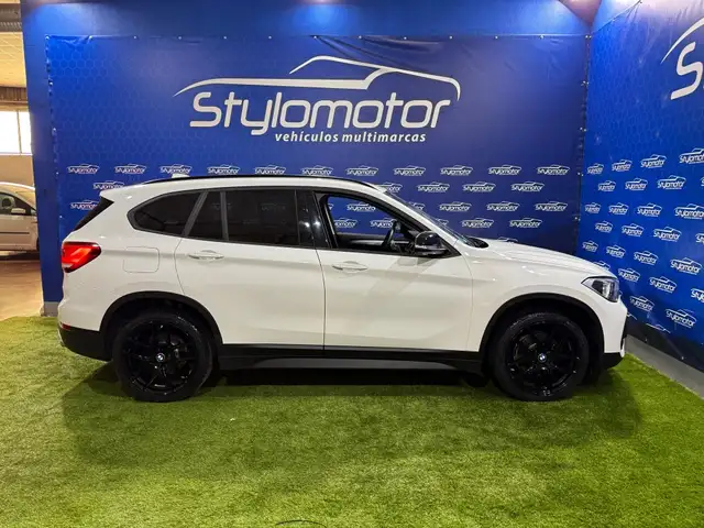 BMW X1 view 19