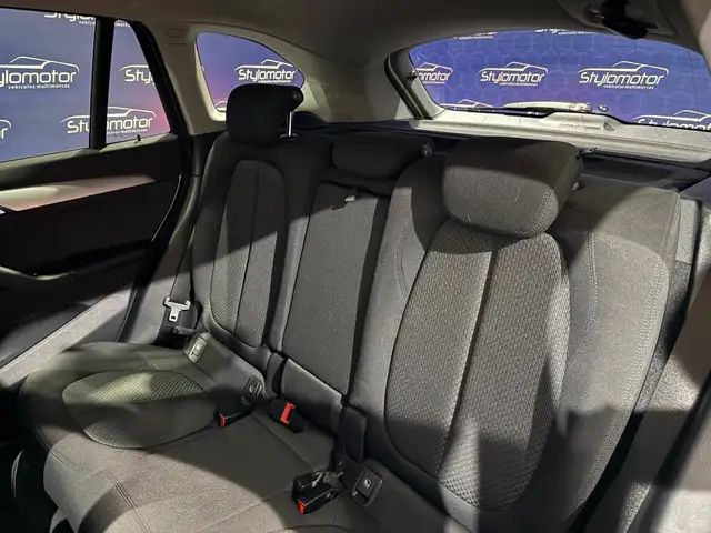 BMW X1 view 16