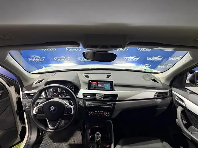 BMW X1 view 12