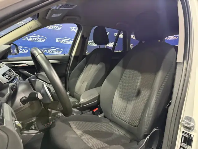 BMW X1 view 28