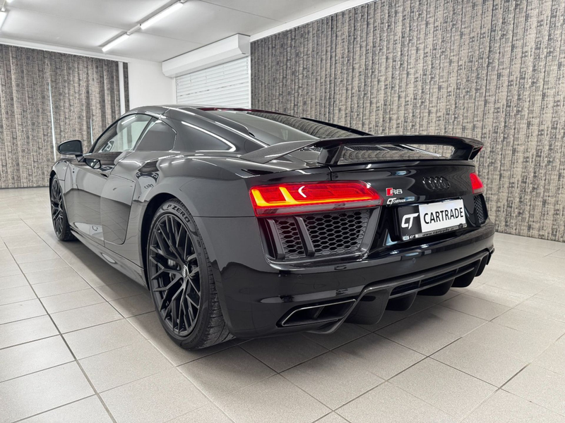 Audi R8 5.2 FSI plus quattro — photo 6