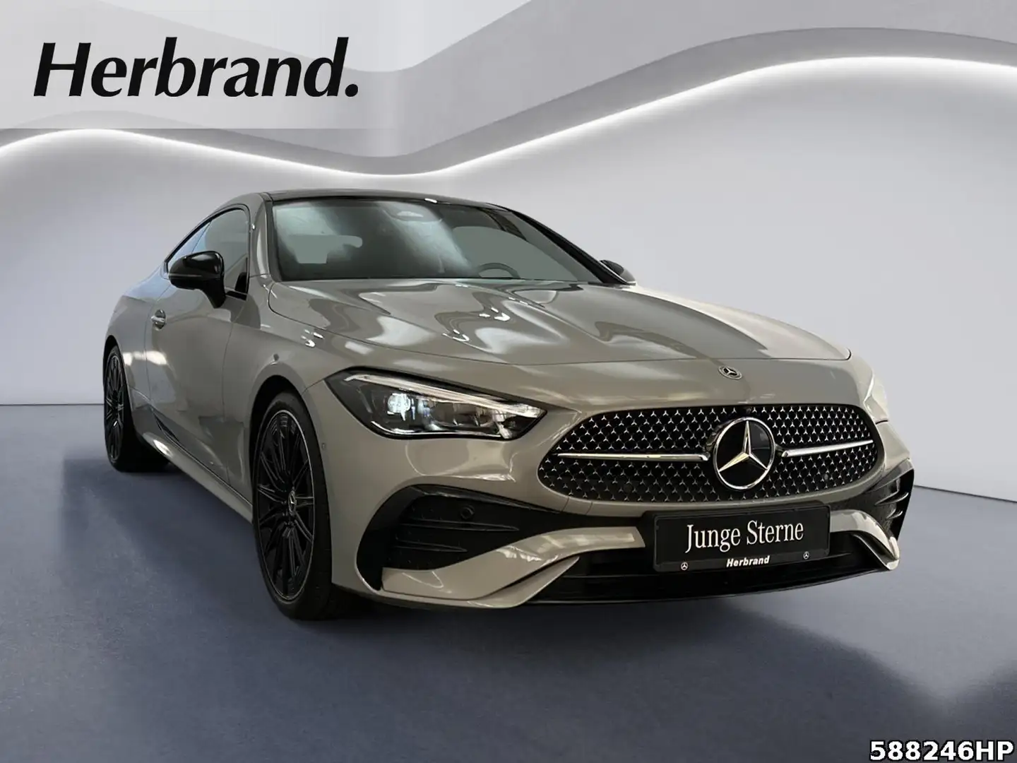 Mercedes-Benz CLE 200 Coupé AMG  *Night Pano 20" Memory 360° Šedá - 2