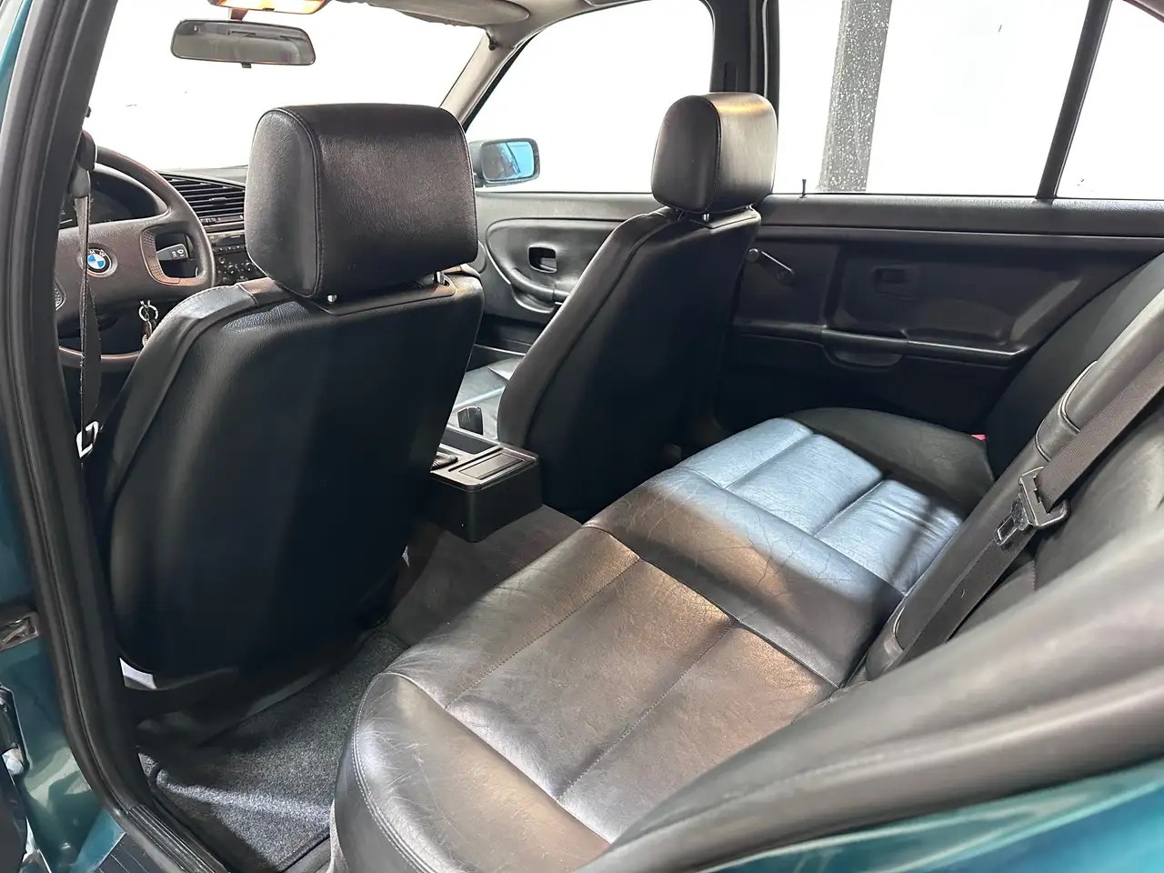 BMW 320i A, foto 11
