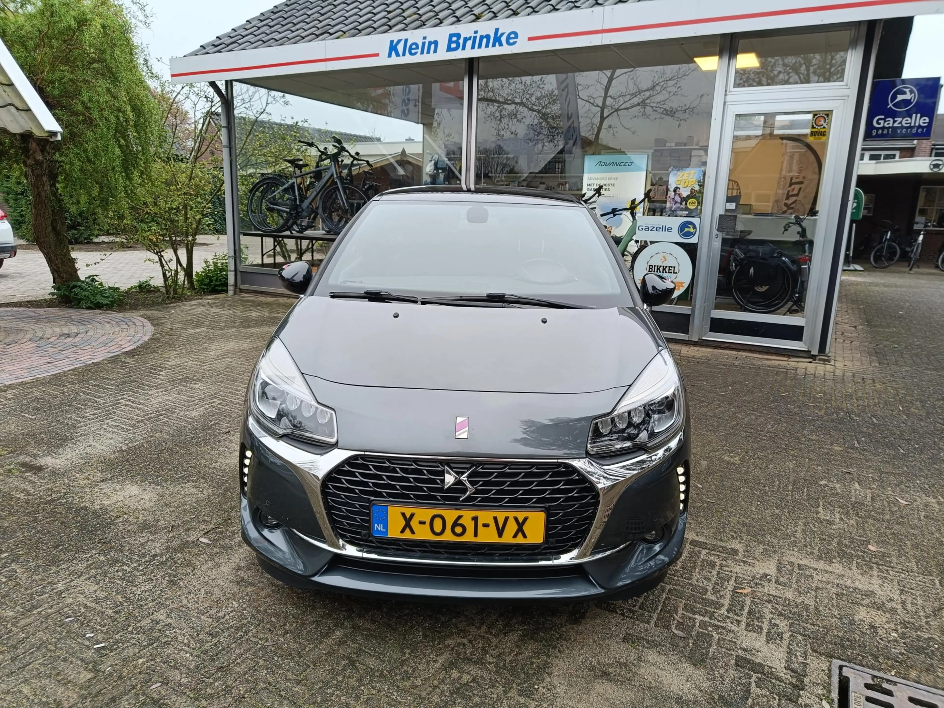 DS Automobiles DS 3 1.2 PureTech 110 PK Performance Line Camera//lage — photo 2