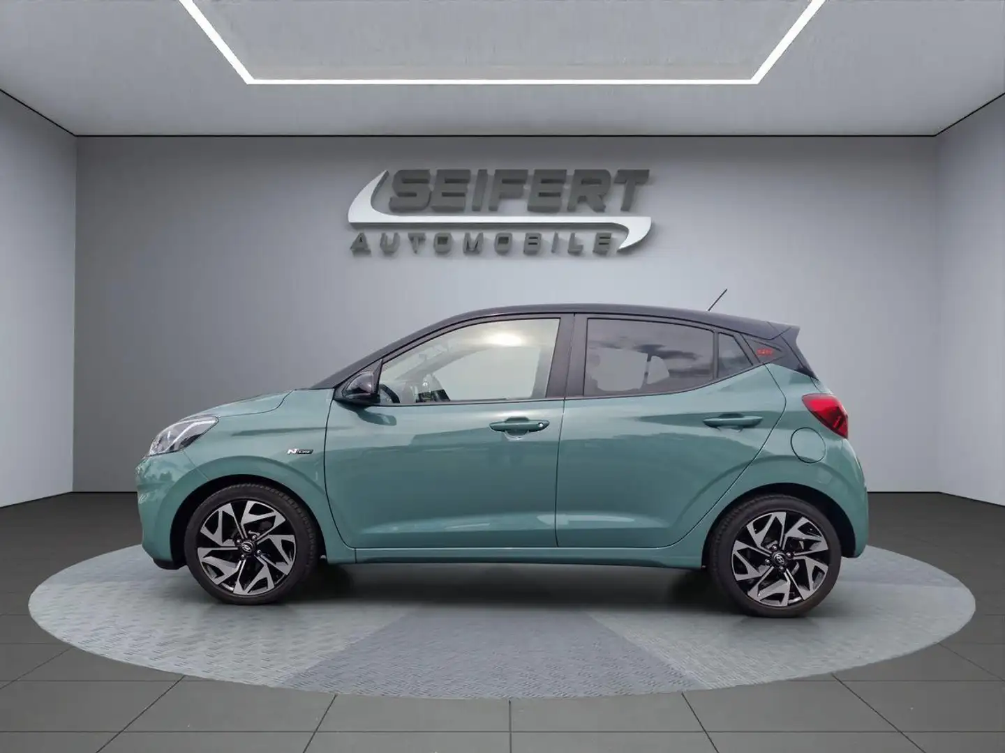 Hyundai i10 I N-LINE I NAVI I SHZ I Grün - 2