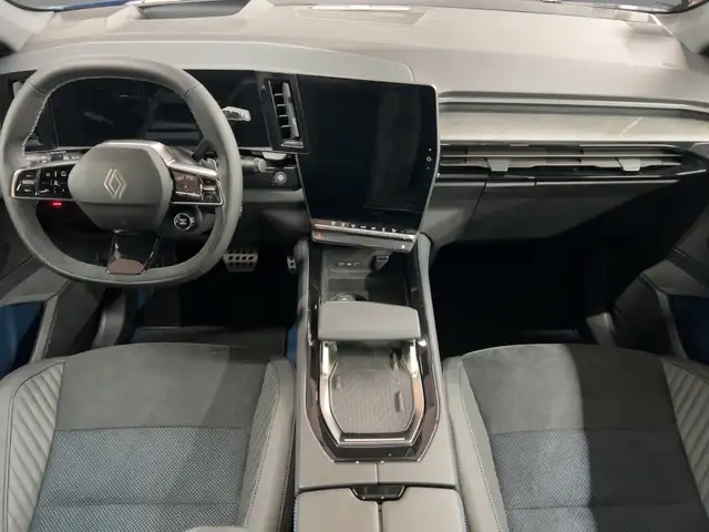 Renault Rafale view 12