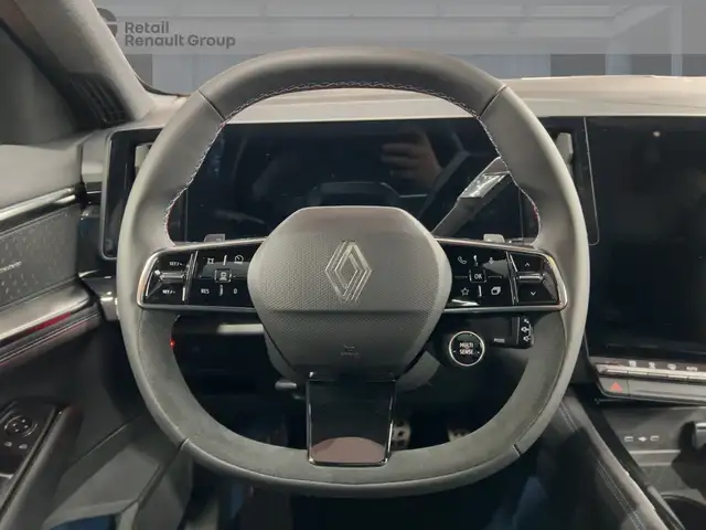 Renault Rafale view 11
