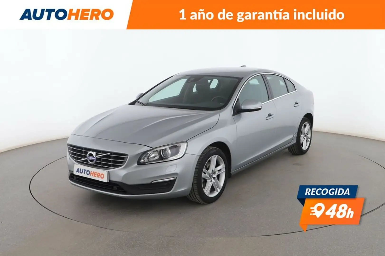 Volvo S60 2.0 D3 Momentum Zilver - 1
