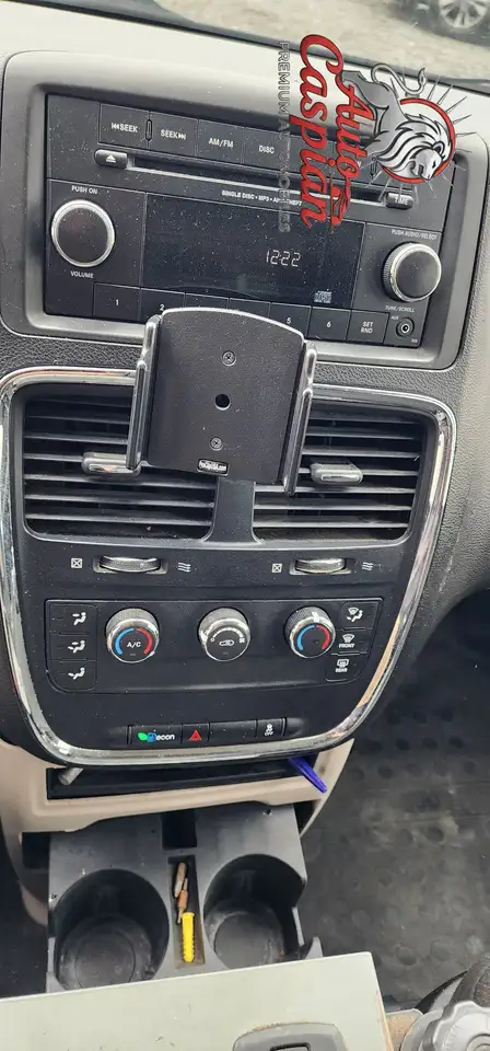 RAM Cargo Van снимка RAM Cargo Van