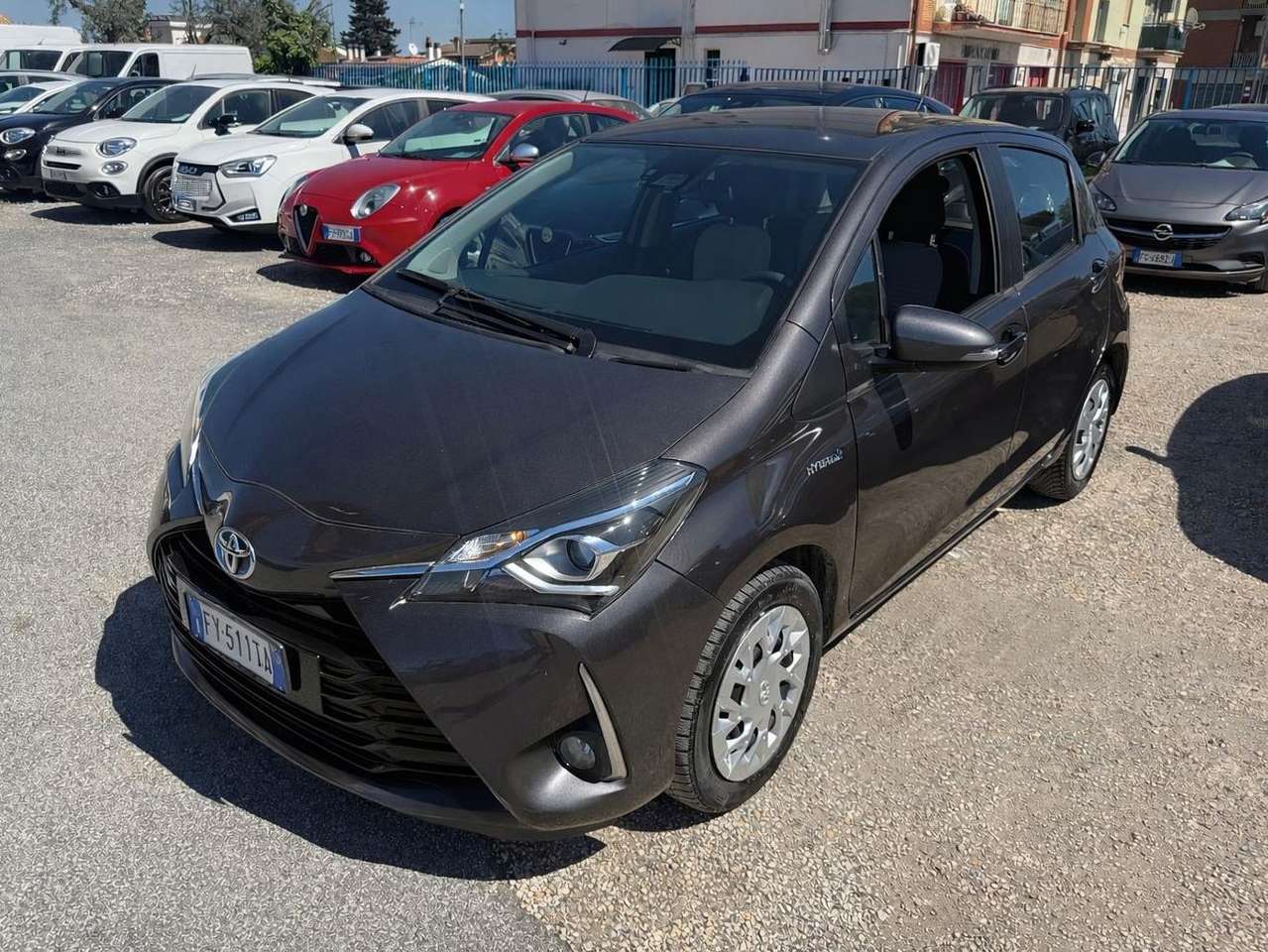 Toyota Yaris Hybrid 5posti 1.5 **Pronta Consegna**