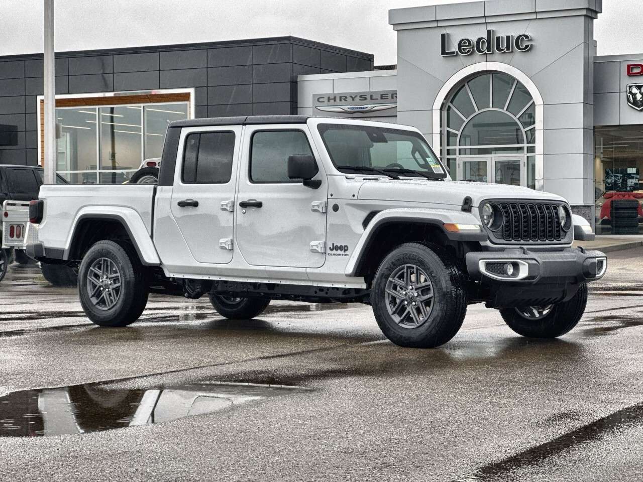 2025 Jeep Gladiator Sport S 4x4