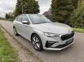 Skoda Scala 1.0 TSI DSG Sport / Pano / CarPlay / Camera Grijs - thumbnail 2