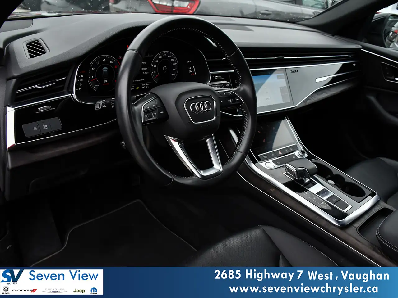 Audi Q8 снимка Audi Q8