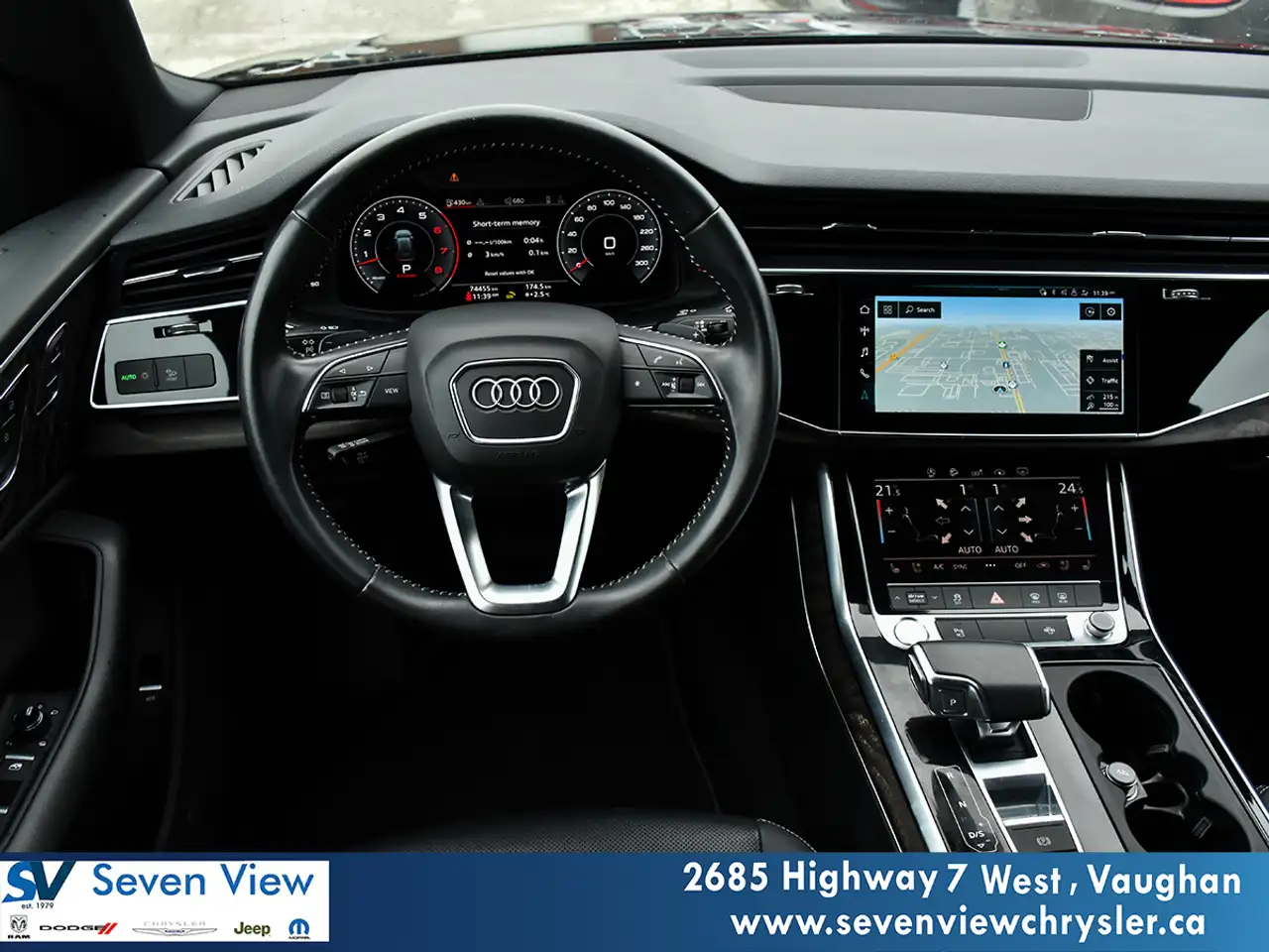 Audi Q8 снимка Audi Q8