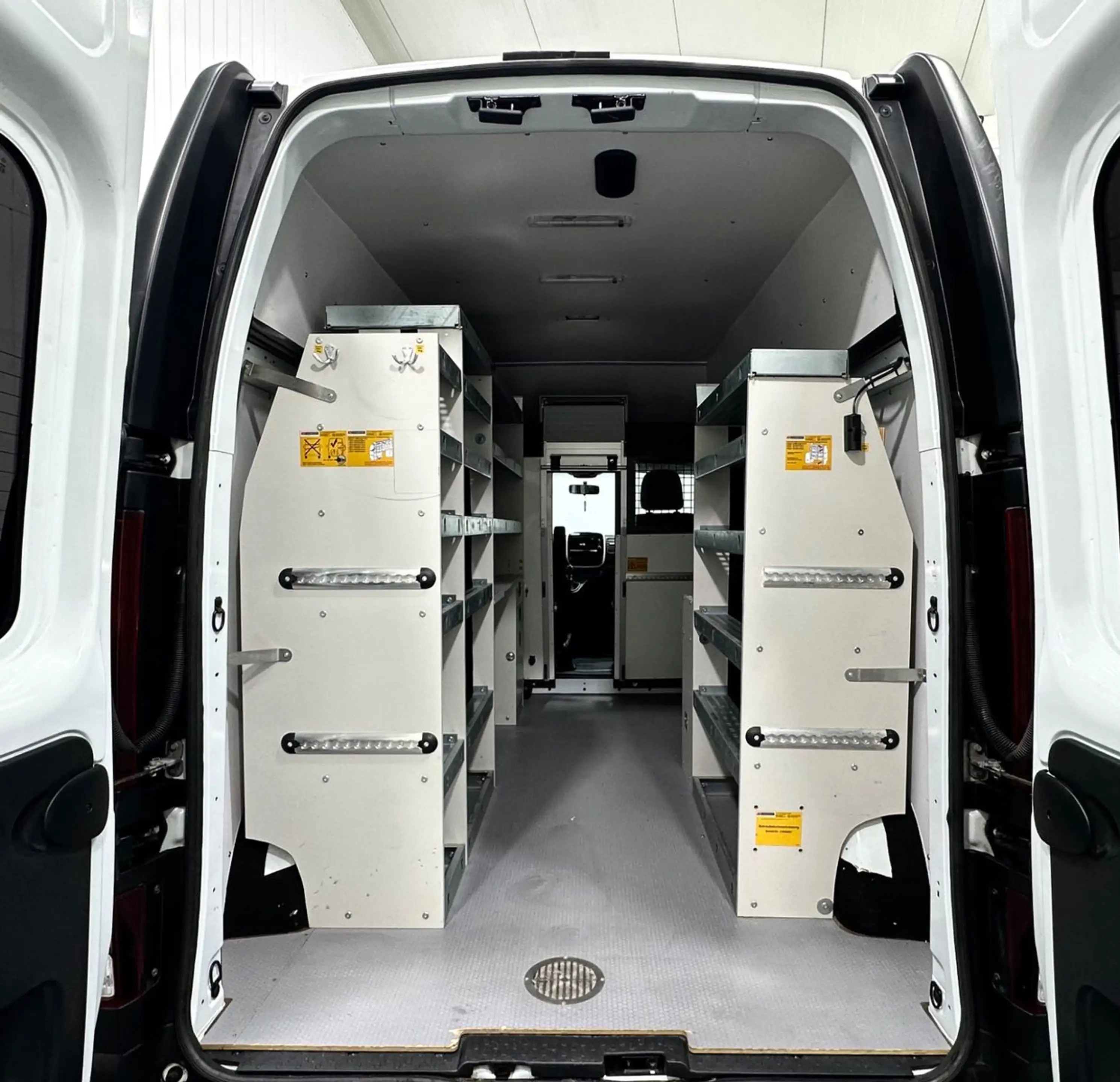 Renault Trafic L2H2 2,9t Komfort/2XST-HEIZUNG/KLIMA/NAVI — photo 17