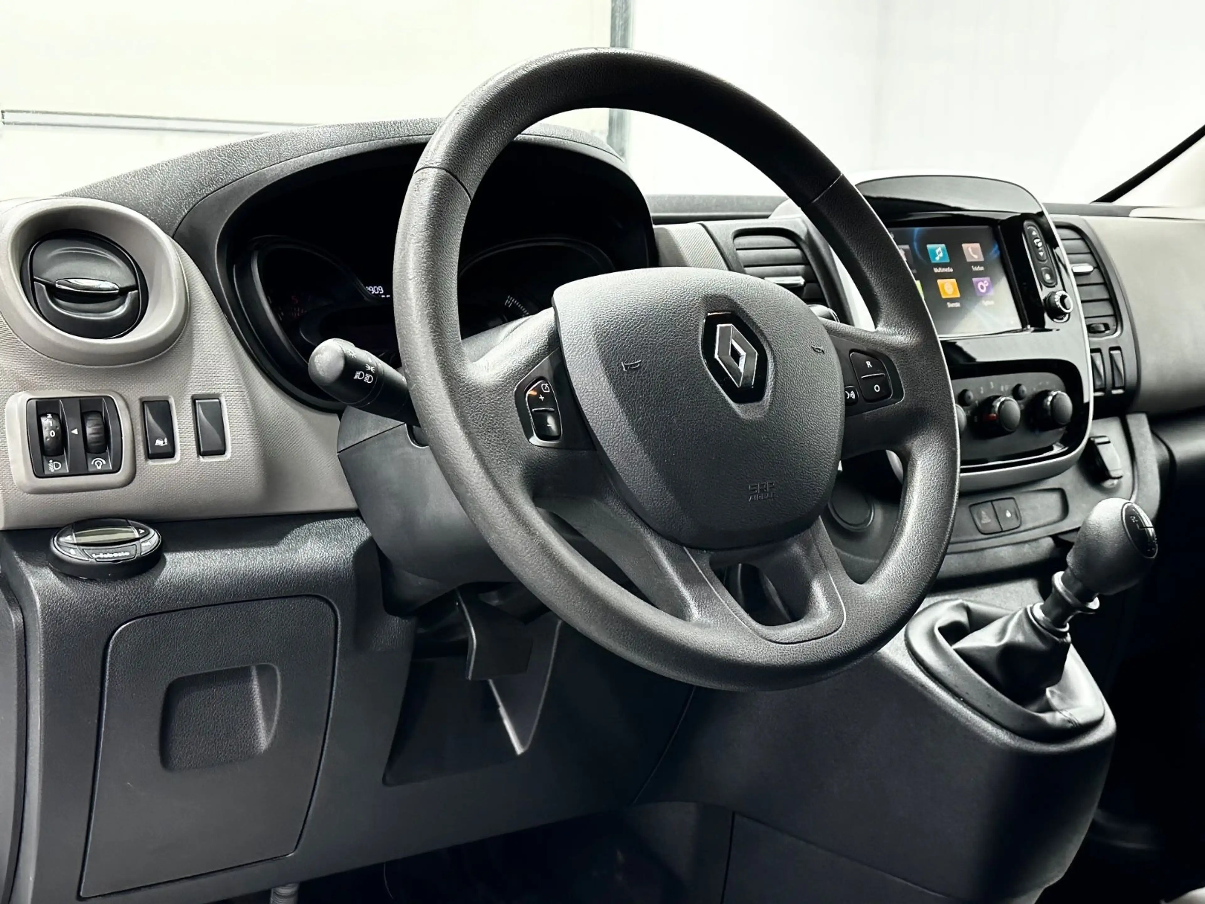 Renault Trafic L2H2 2,9t Komfort/2XST-HEIZUNG/KLIMA/NAVI — photo 10