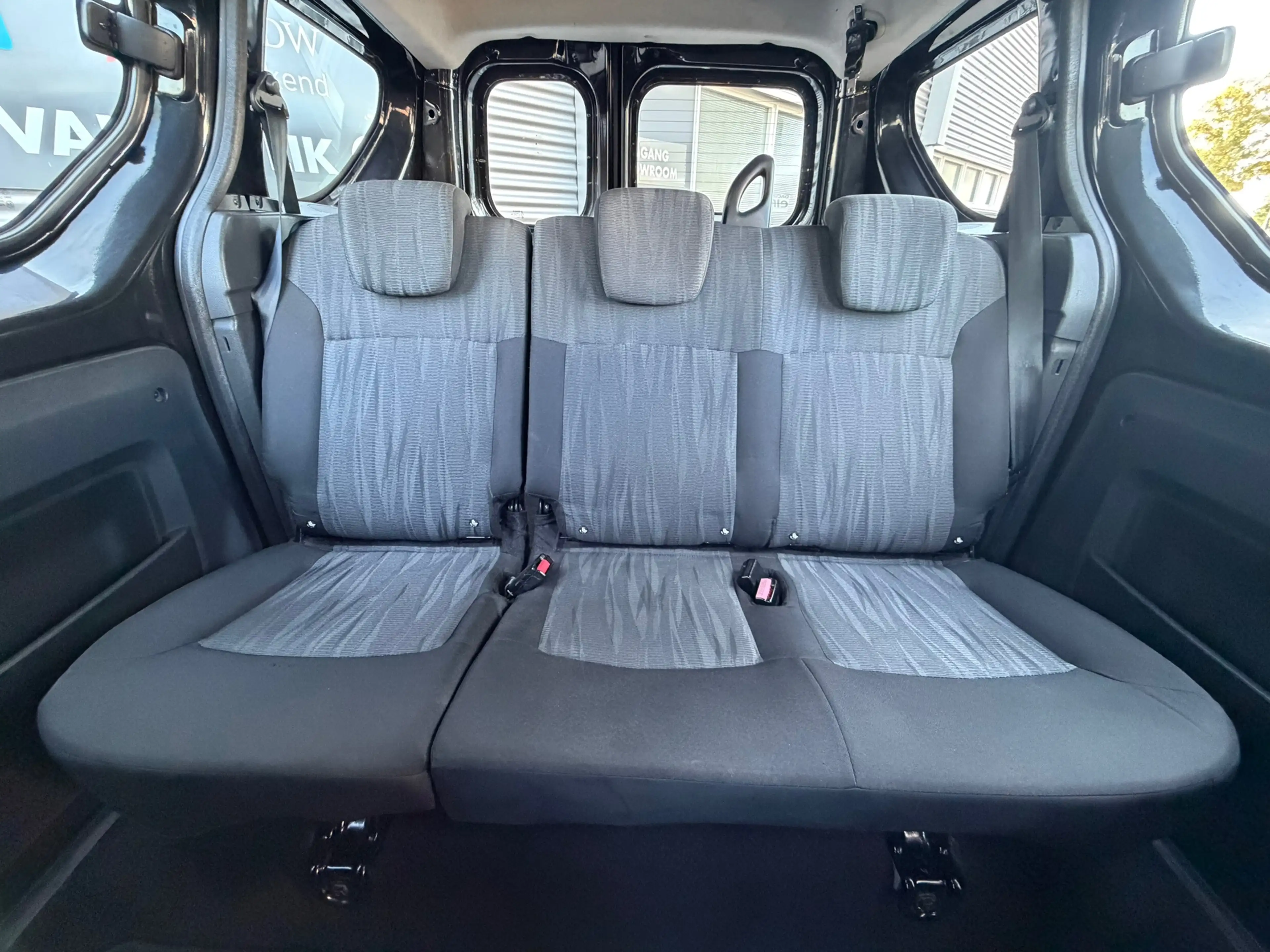 Dacia Dokker 1.2 TCe Lauréate 116PK Navi,Airco,Cruise,Isofix,Bl — photo 14