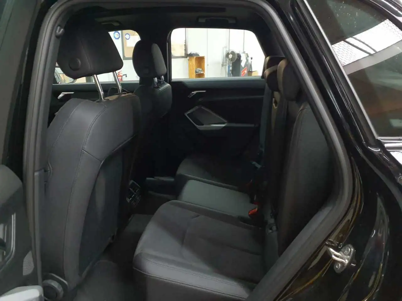 Audi Q3 35 TDI S tronic S line Navi Pano AHK, миниатюра 13