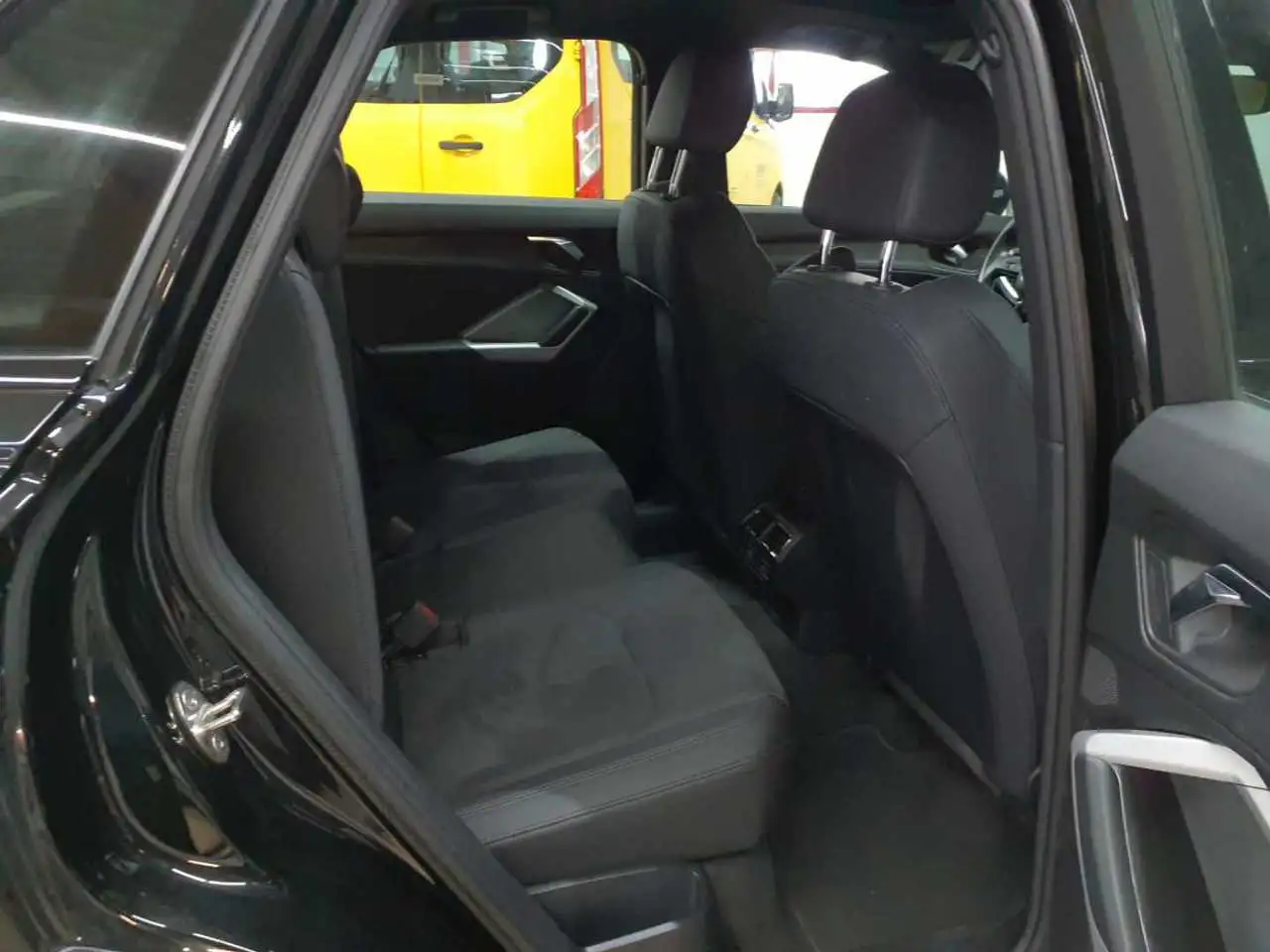 Audi Q3 35 TDI S tronic S line Navi Pano AHK, миниатюра 14