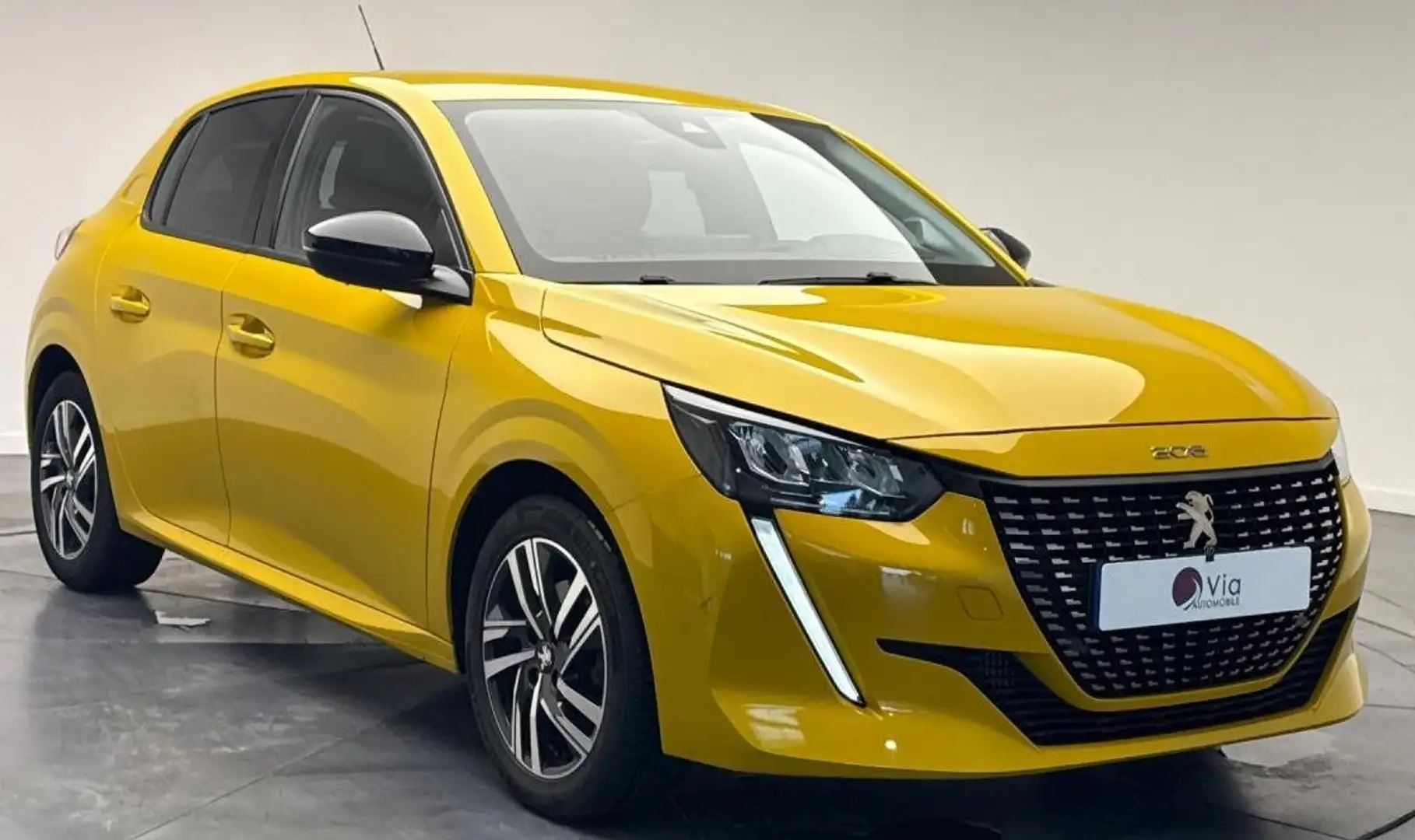 Peugeot 208 GENERATION-II 1.5 BlueHDi 100 Allure / CARPLAY Jaune - 2