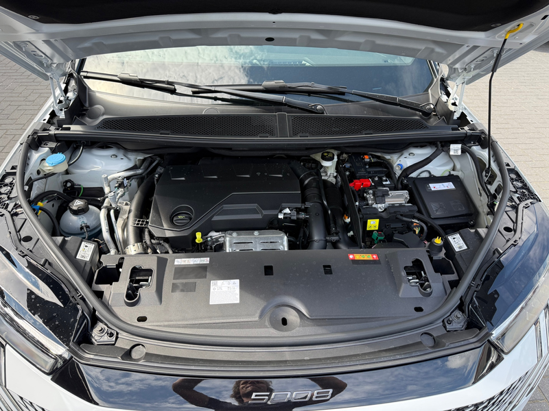Peugeot 5008 1.6 Plug-in Hybrid 225 GT Exclusive 7P SCHUIFDAK A — photo 15