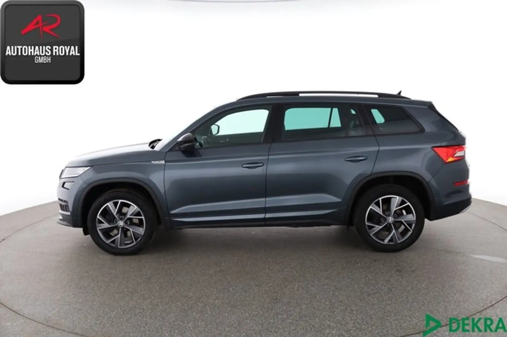 Skoda Kodiaq 2.0 TDI 4x4 SPORTLINE 360GRAD,KEYLESS,ACC siva - 2