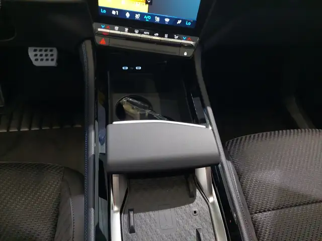 Renault Espace Esprit Alpine Full Hybrid E-Tech 200 Ansicht 8