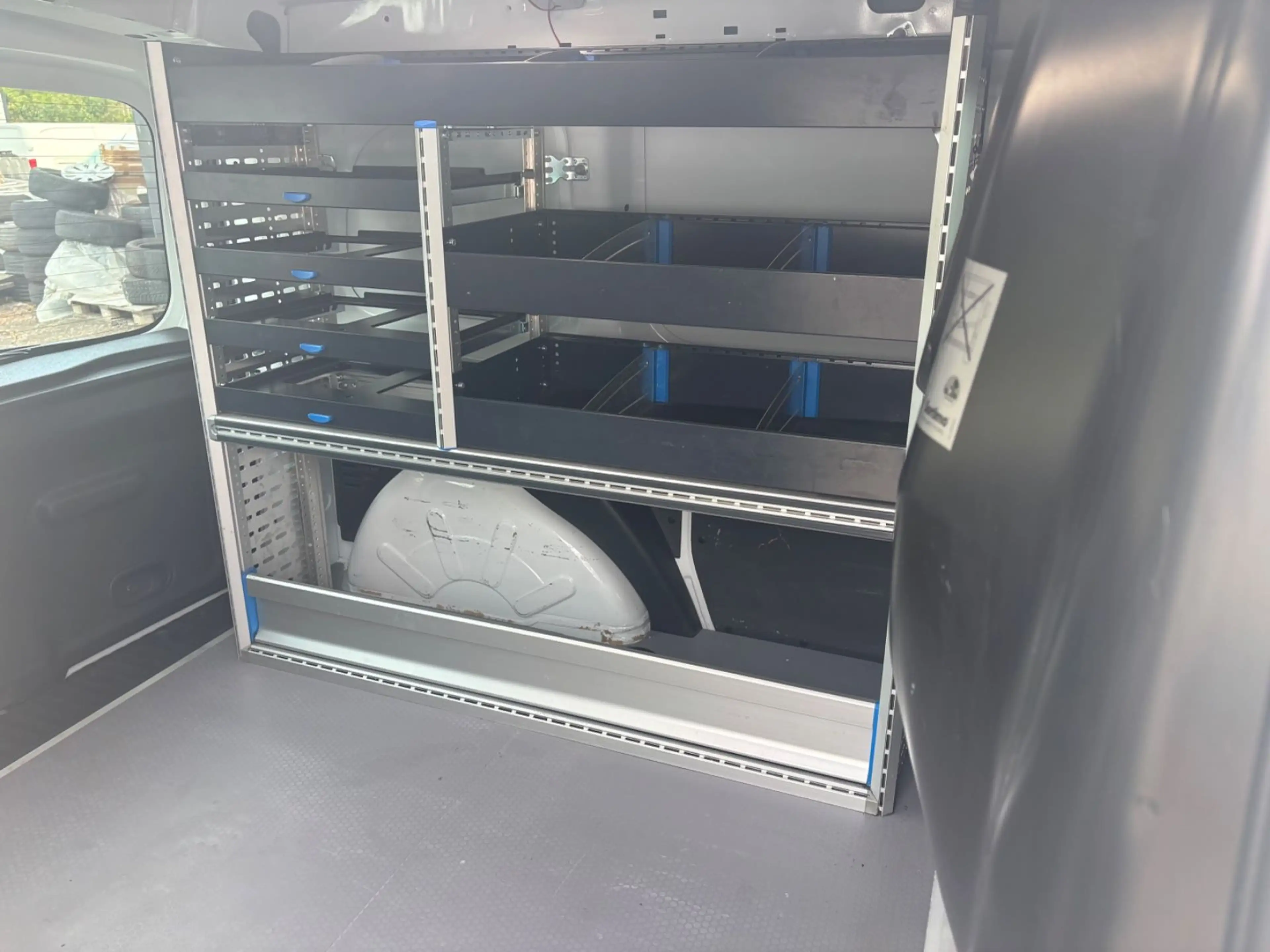 Renault Kangoo Rapid Extra,Standheizung+Regale+Navi+SHZ — photo 12
